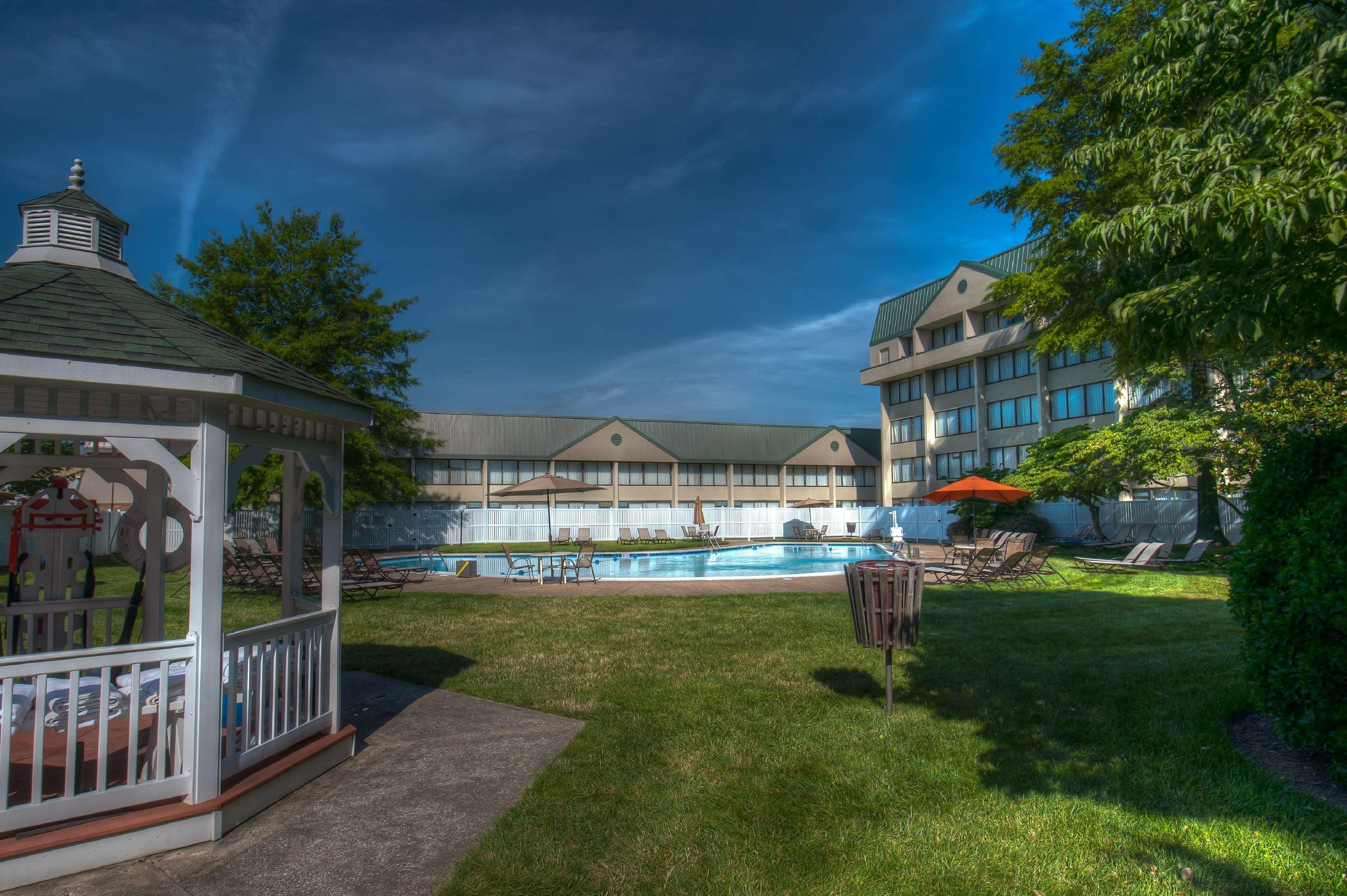 Doubletree By Hilton Baltimore North Пайксвилль Экстерьер фото